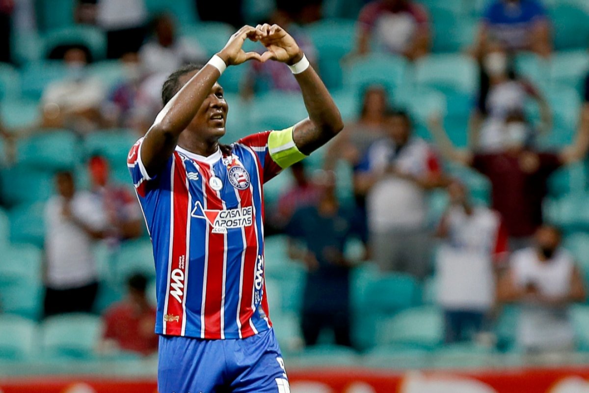 Bahia bate Vitória da Conquista, mas é eliminado na primeira fase do Baiano após 19 anos