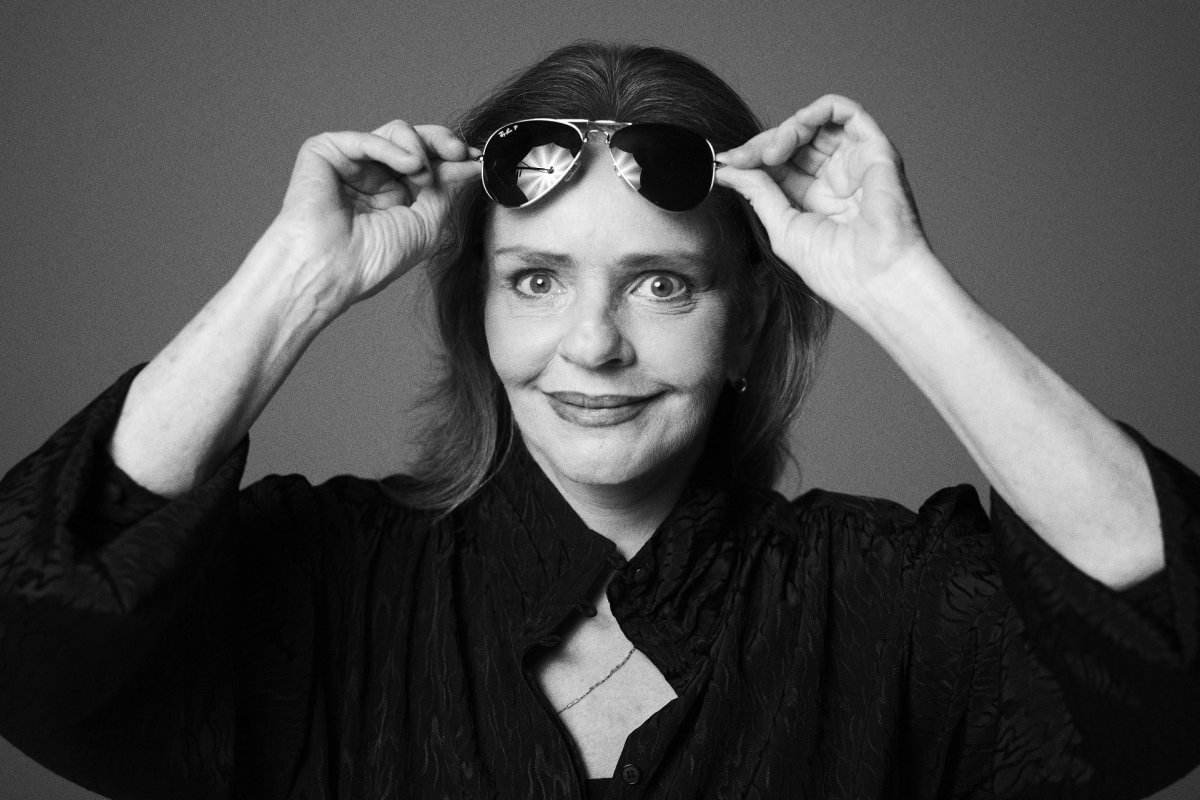 Angela Ro Ro está de volta a Salvador com o show comemorativo Angela Ro Ro: 40 anos de Amor à Música