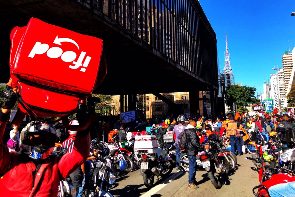 99, Uber, iFood: empresas de tecnologia oferecem péssimas condições de trabalho aos 'parceiros' no Brasil