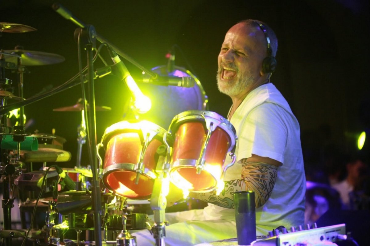 Jonga Cunha lança seu segundo o livro!