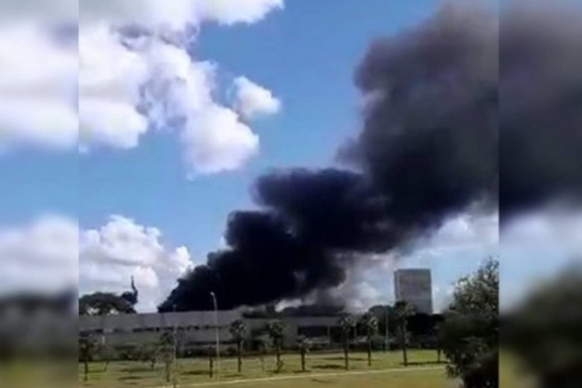 Palácio do Planalto é atingido por incêndio em parte anexa