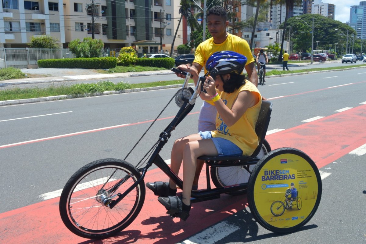 Bikes adaptadas promovem Inclusão e lazer em Salvador