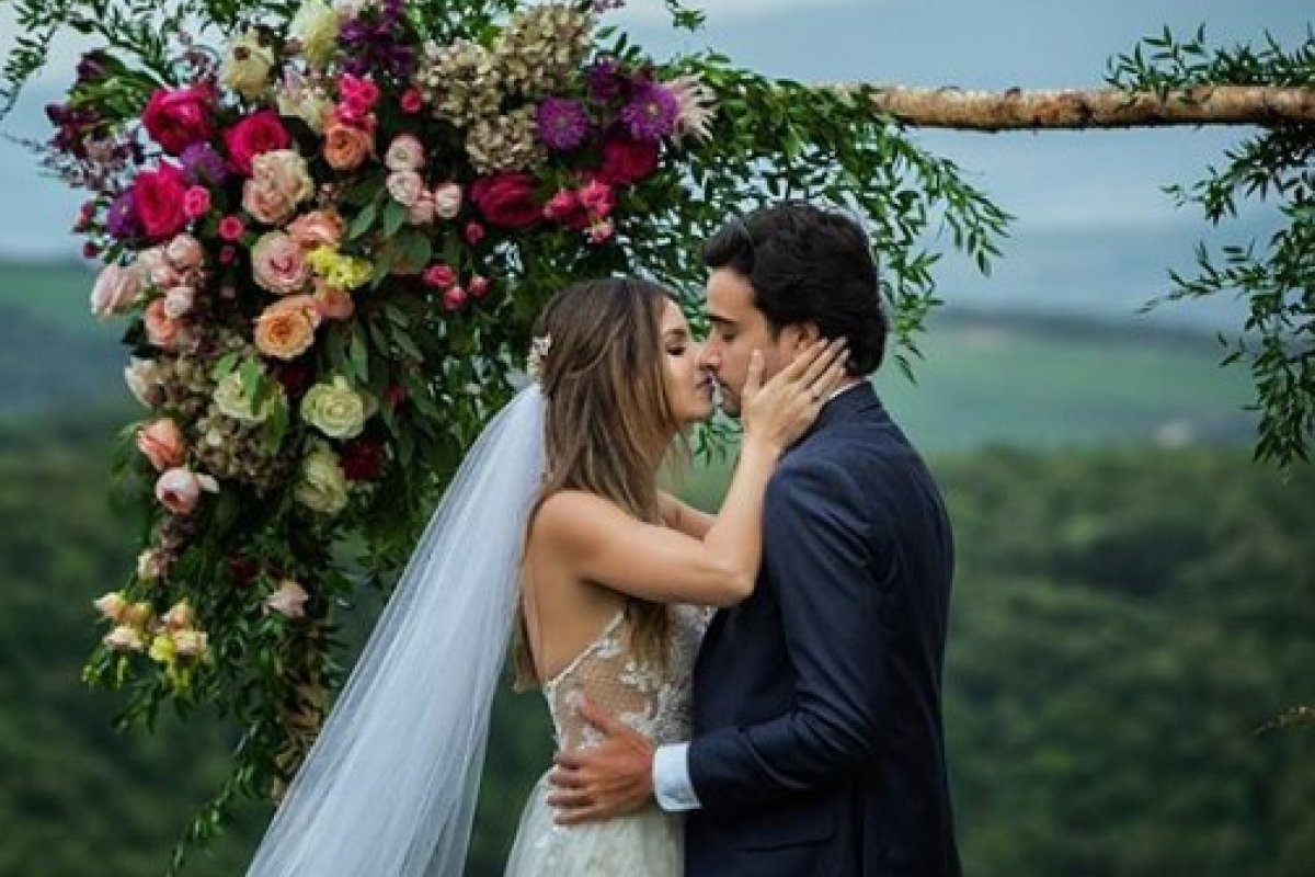 Acaba o casamento de Sthefany Brito e Igor Raschkovscky