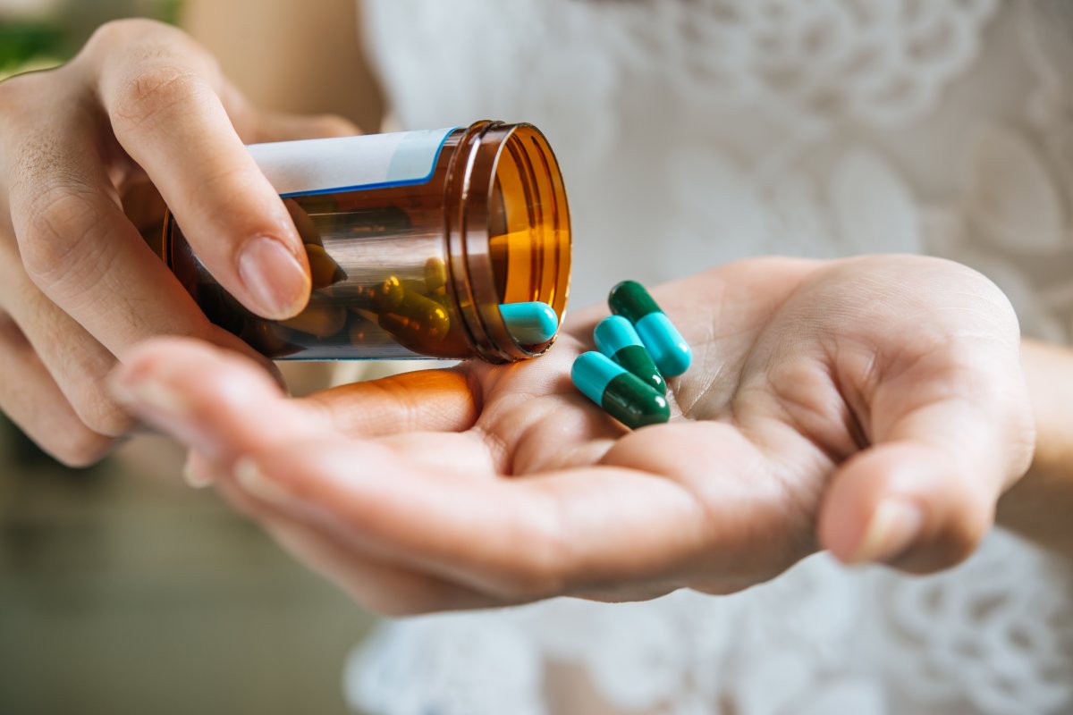 Ao negar receita de medicamento para paciente, enfermeira é agredida com tapa no rosto
