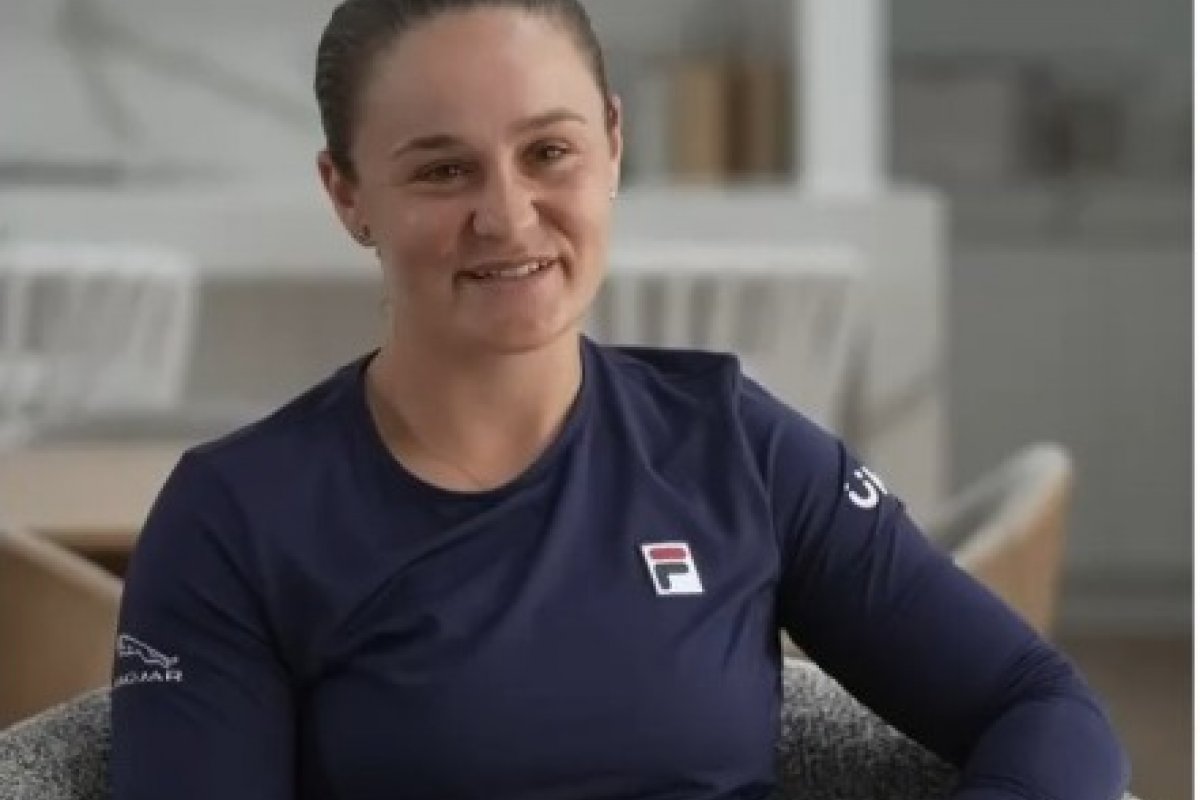Tenista número 1 do mundo, Ashleigh Barty, anuncia aposentadoria aos 25 anos