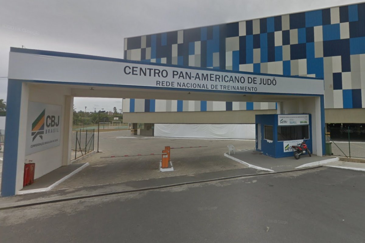 Jogos Universitários Brasileiros começam em Lauro de Freitas