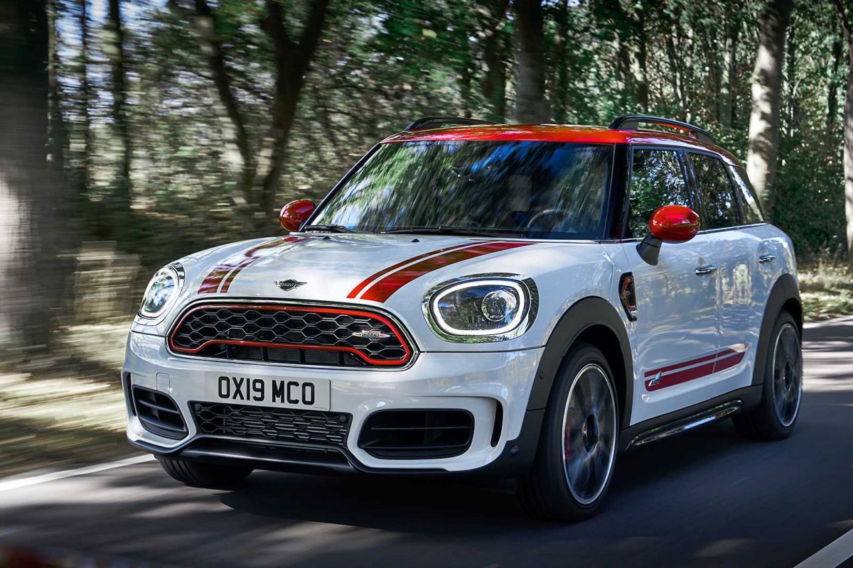 Mini Cooper de 306cv chega até dezembro ao Brasil