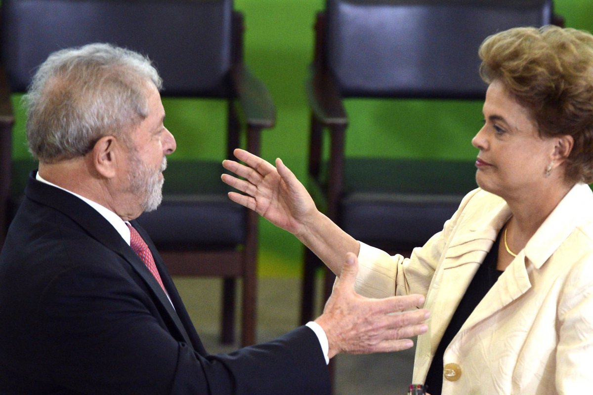 Lula diz que Dilma e Dirceu não vão ter espaço em seu governo
