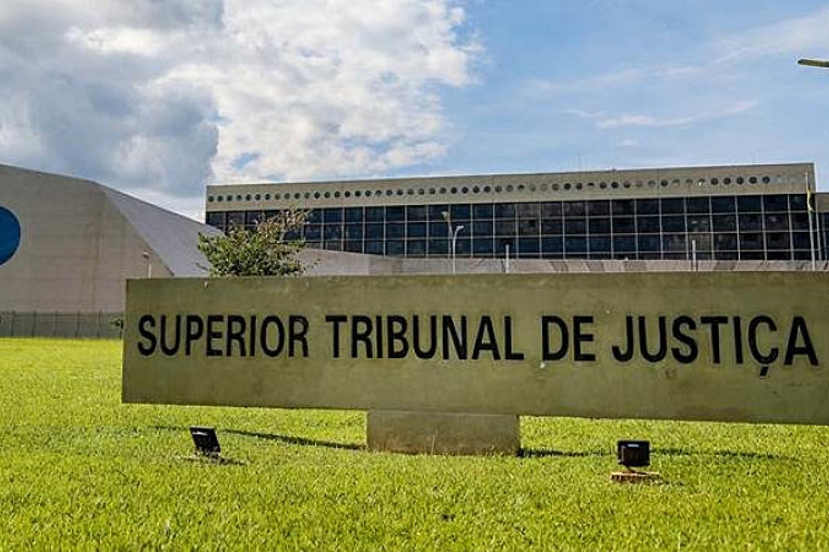 STJ fixa no percentual legal os honorários em causa de grande valor