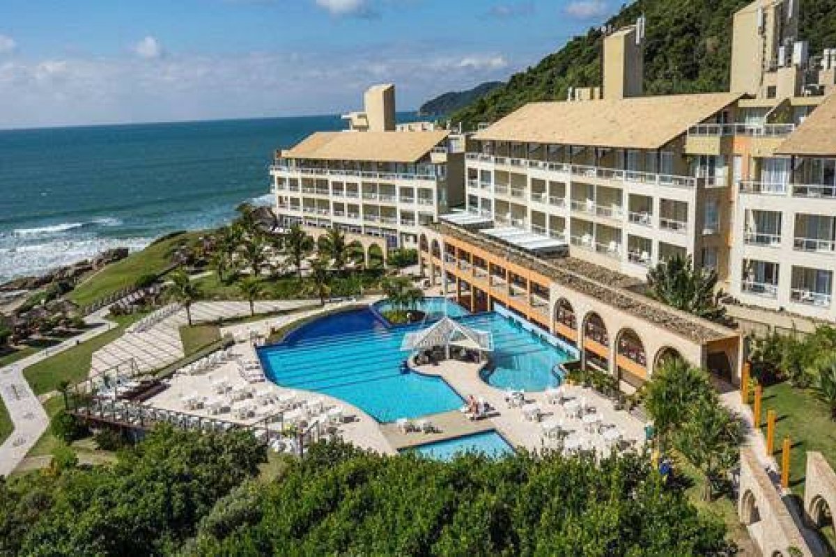 Costão do Santinho Resort premia agências de viagens no 9º ENAC   