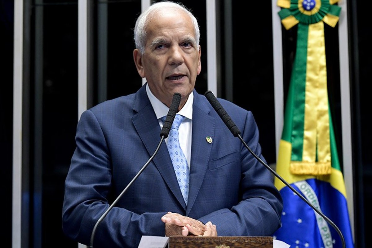 Podcast O Lado B de Brasília: Oriovisto Guimarães