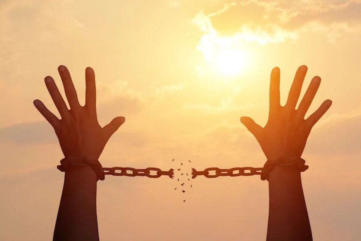 Rememorar e exaltar a luta e coragem