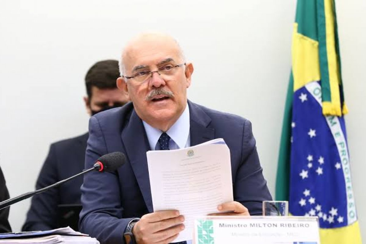 Milton Ribeiro será ouvido no Senado no dia 31