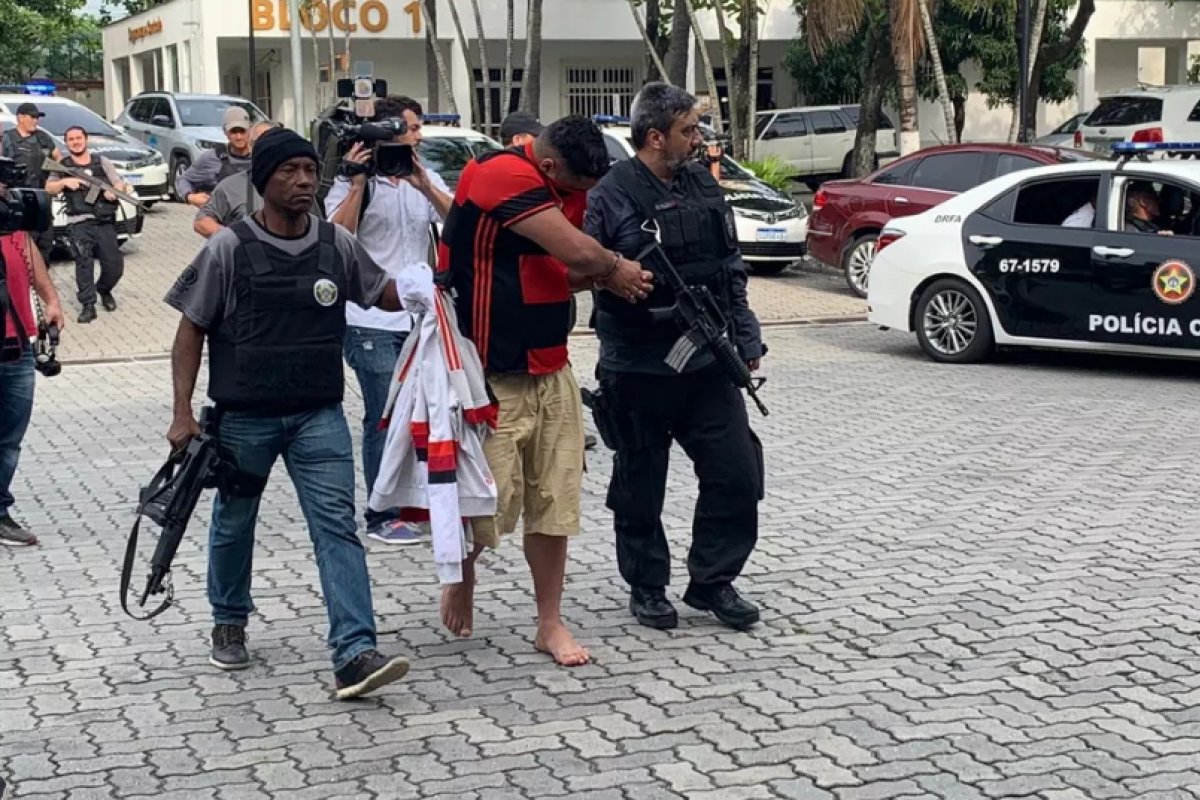 Suspeitos que planejavam invadir o Maracanã no jogo do Flamengo são presos nesta terça (22)