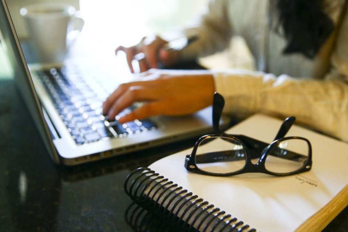 Governo federal anuncia regras para o home office; confira