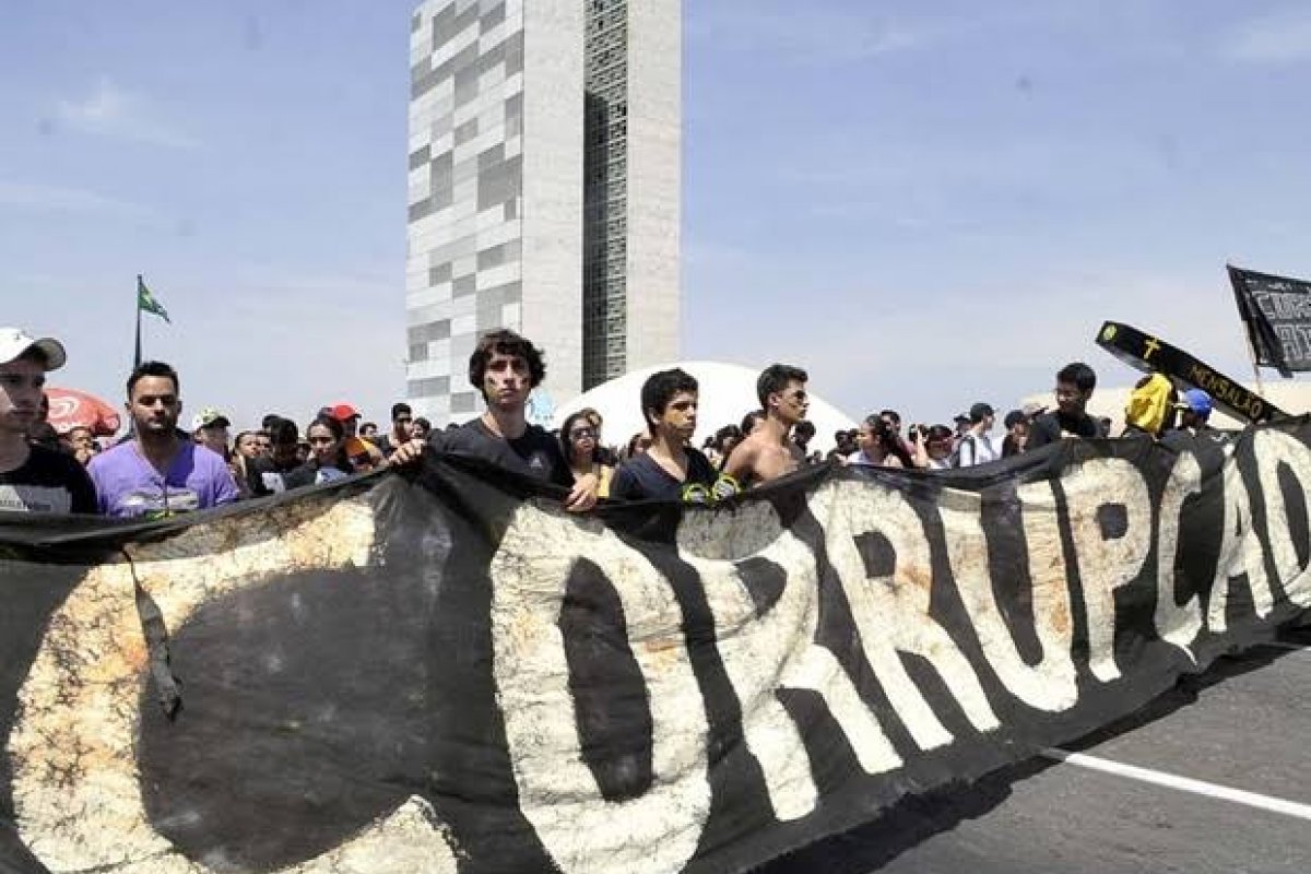 Datafolha: 53% dos entrevistados acreditam que corrupção irá aumentar nos próximos meses