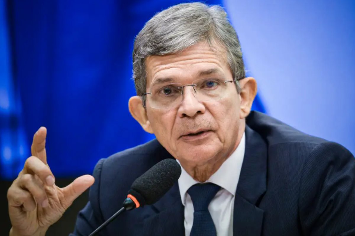 Silva e Luna afirma que Petrobras não é local para 'aventureiro'