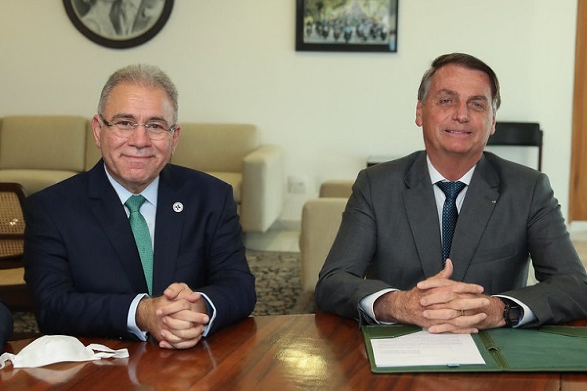 Governo deve alterar status da Covid-19 nesta quinta-feira (31), diz colunista