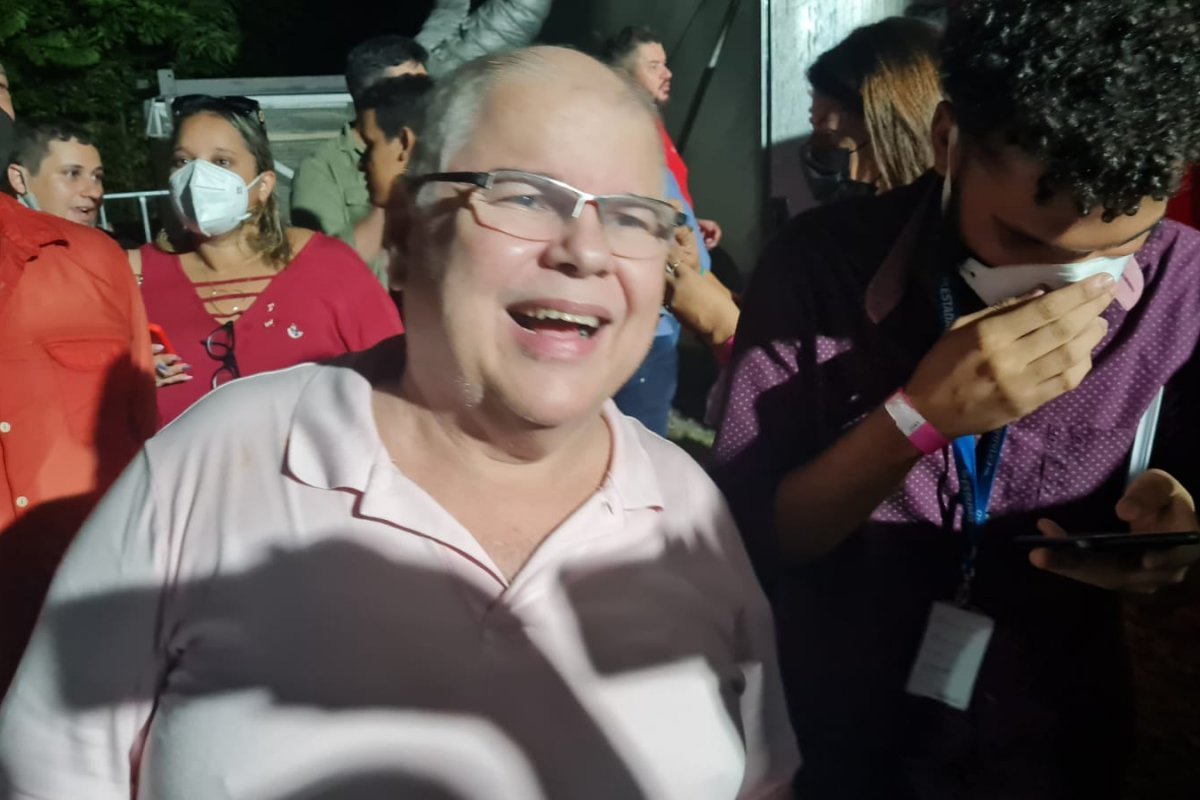 "Momento de reeditarmos aliança", afirma Lucio Vieira Lima após volta do MDB à base do PT