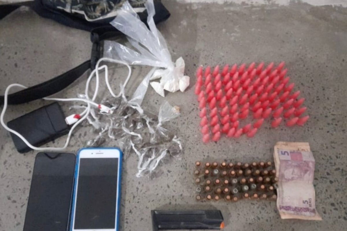 Homem apontado como gerente do tráfico de drogas é preso em Lauro de Freitas