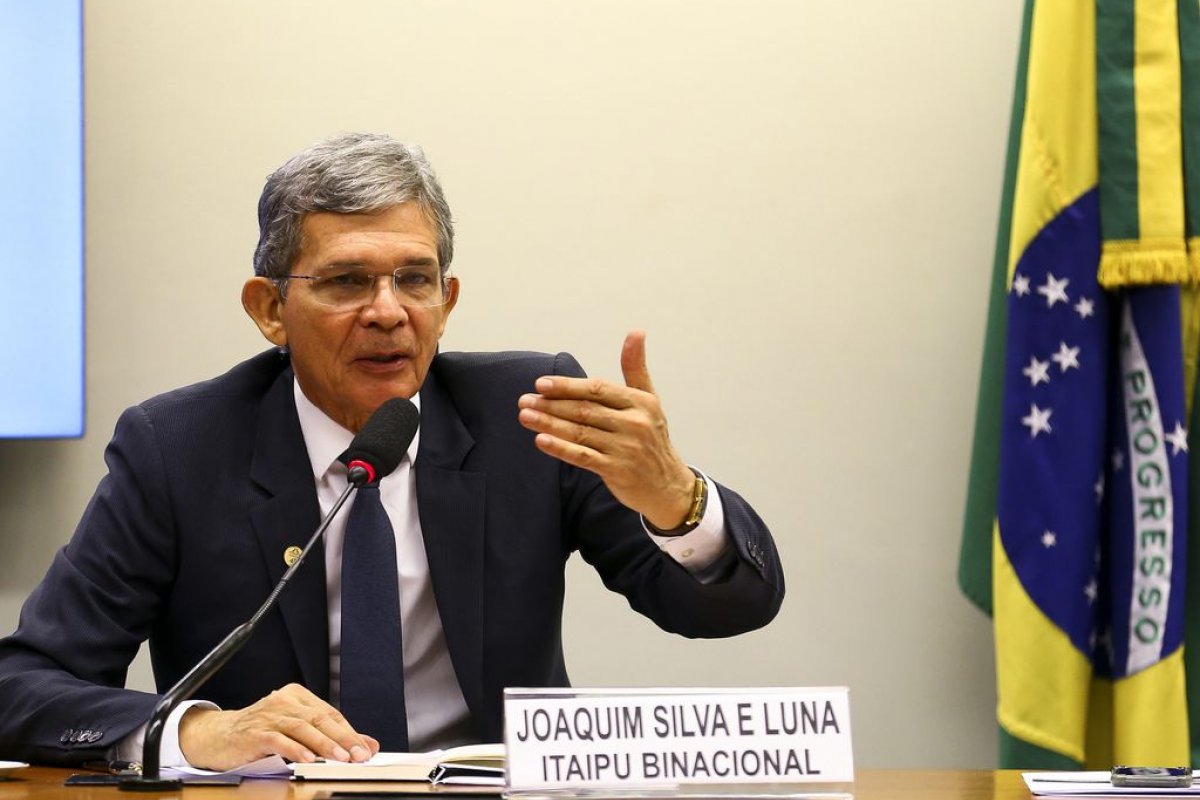 Silva e Luna diz que ficou preocupado com sua biografia após ser demitido por Bolsonaro