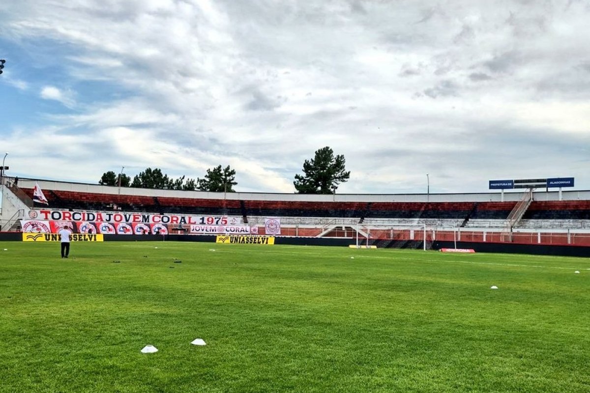 Atlético e Jacuipense se enfrentam no primeiro jogo da final do Baianão neste domingo (3)