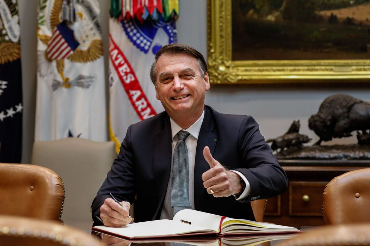 Bolsonaro viaja hoje à noite para os Estados Unidos em viagem oficial