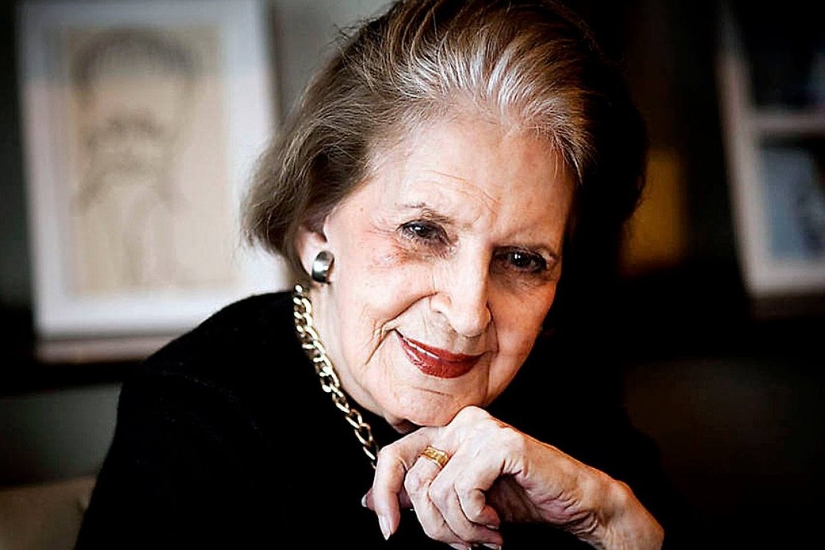 Luto!  Morre aos 98 anos, Lygia Fagundes Telles