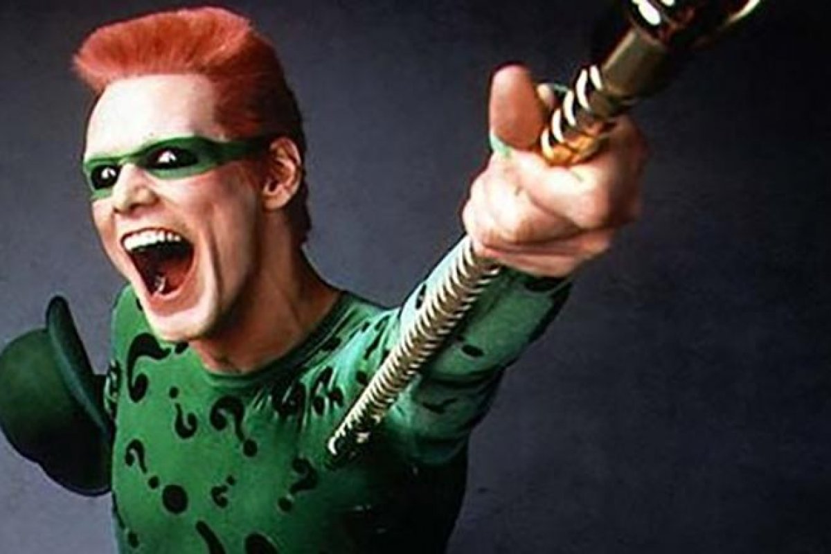 Jim Carrey opina sobre vilão de 'The Batman' e demonstra preocupação