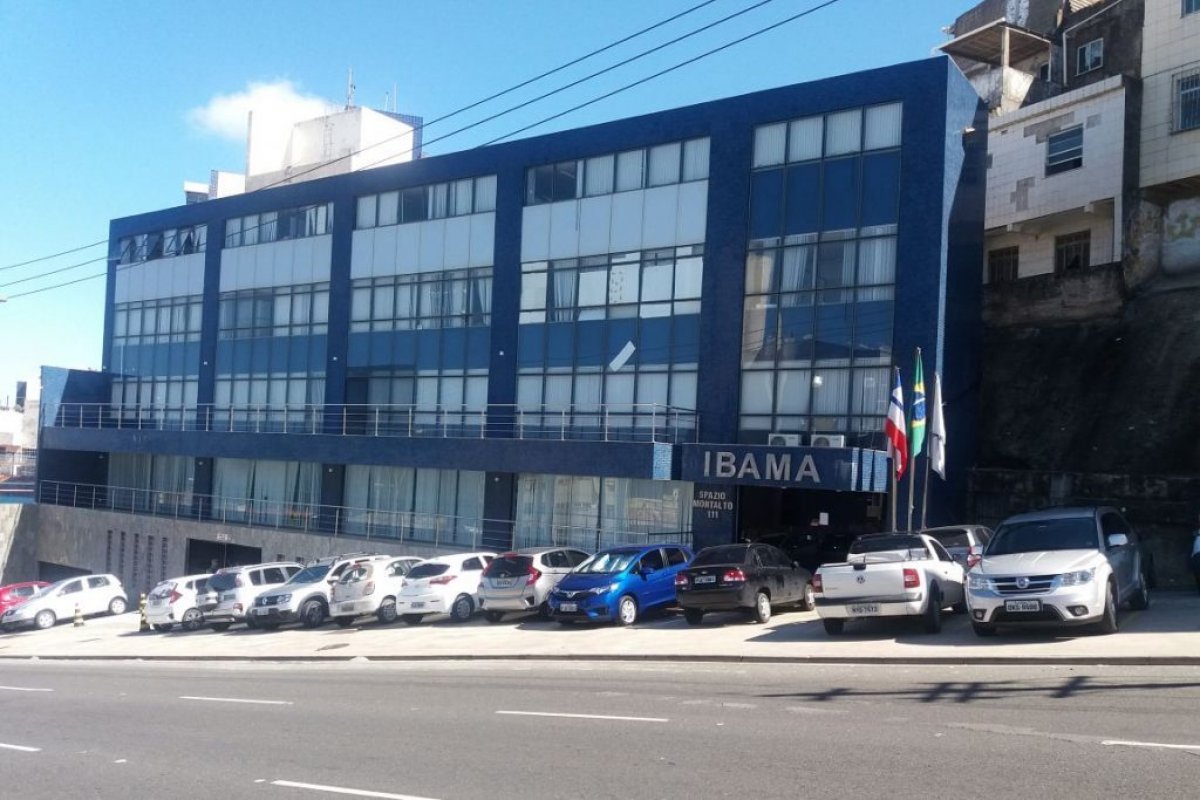 Após protesto, grupo desocupa sede do Ibama