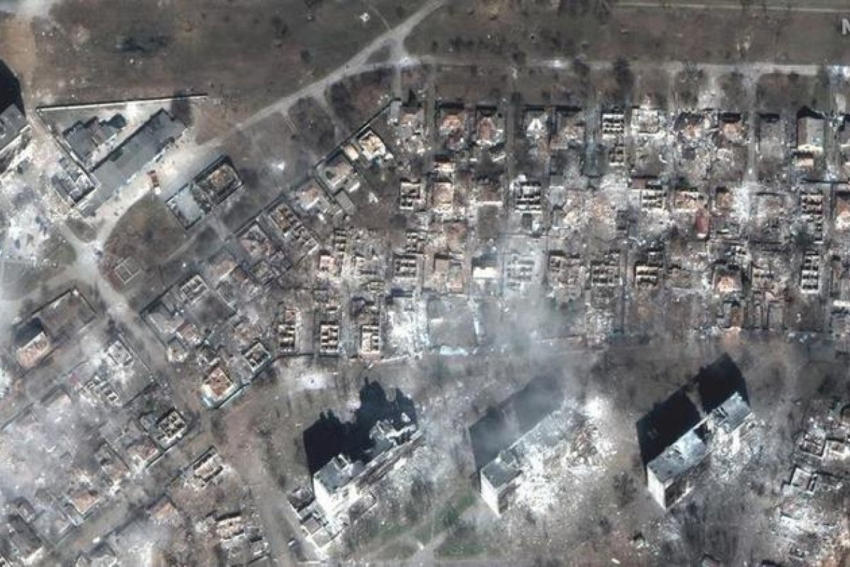 Exército russo ordena que militares ucranianos deixem Mariupol