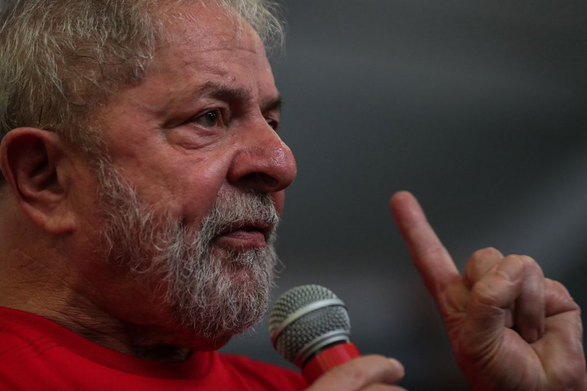Lula afirma que PSB apresentará Alckmin como vice em reunião na sexta-feira (8)