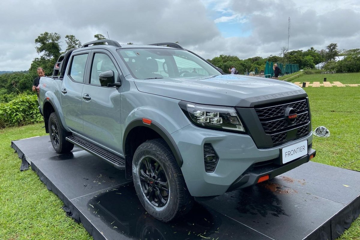 Nissan lança Frontier 2023 com novo visual e equipamentos inéditos a partir de R$ 230 mil 