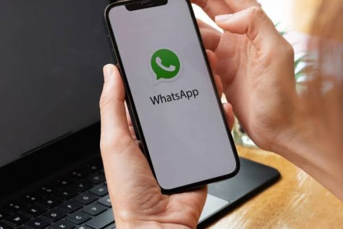 WhatsApp inicia teste de enquetes em grupos de conversa no app