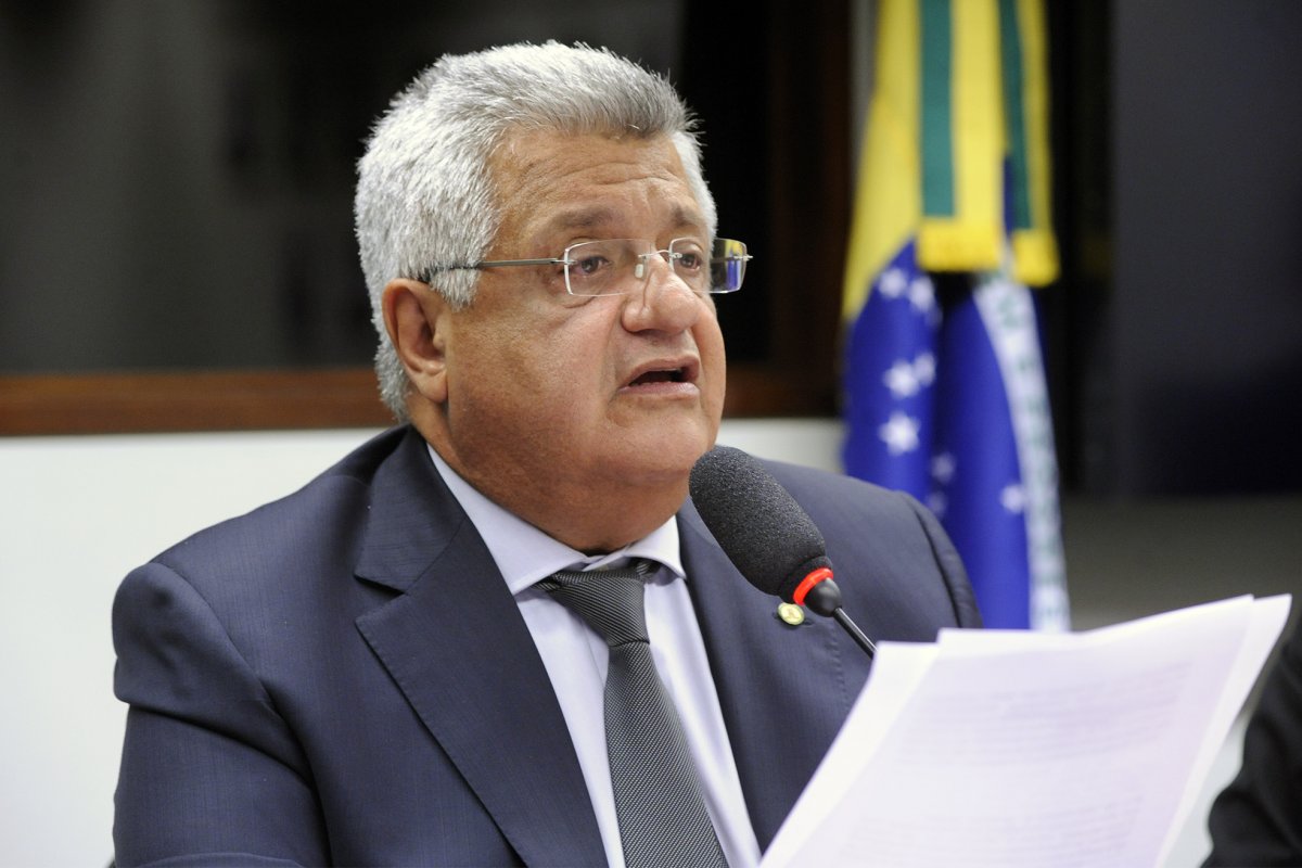 Deputado baiano Bacelar é escolhido o novo líder do PV na Câmara
