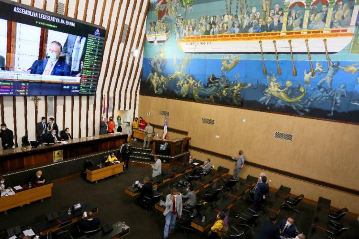 AL-BA: Rui Costa pede autorização para alienar imóveis em Camaçari