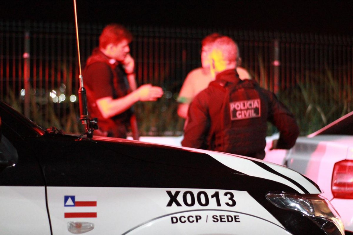 Polícia Civil deflagra operação em combate a roubos e furtos de carros