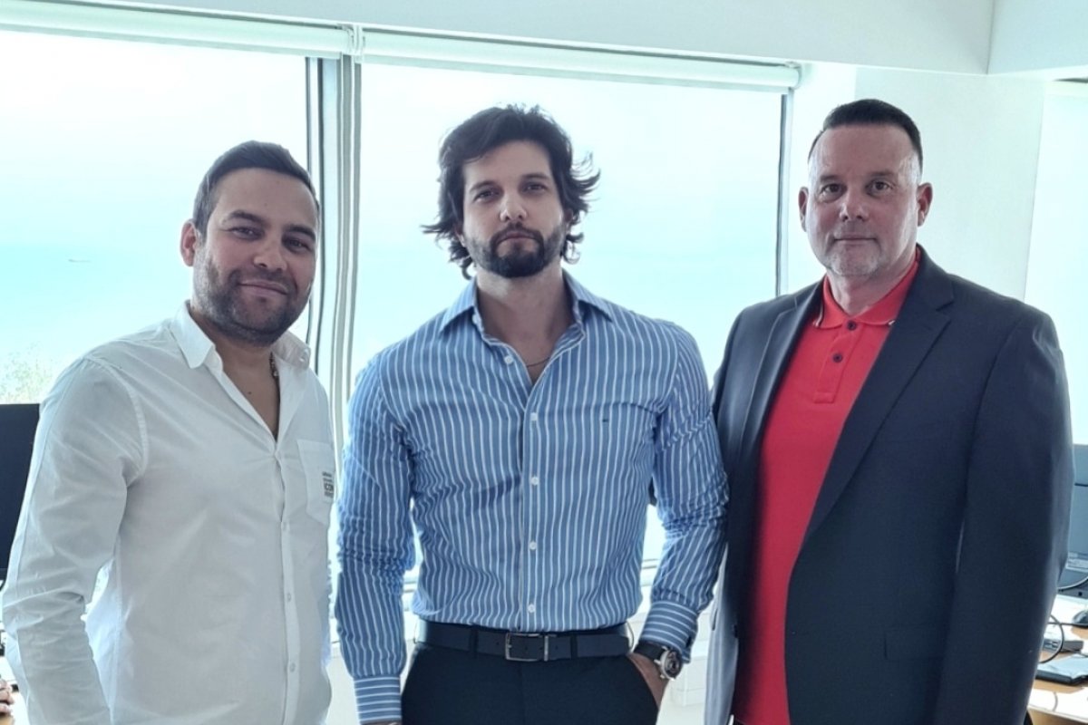 Advogado baiano cumpre agenda no leste do Mar Mediterrâneo!