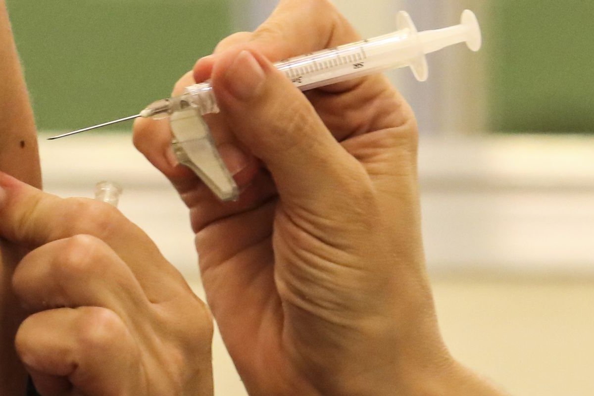 Salvador: vacinação contra covid-19 está suspensa neste domingo (10)