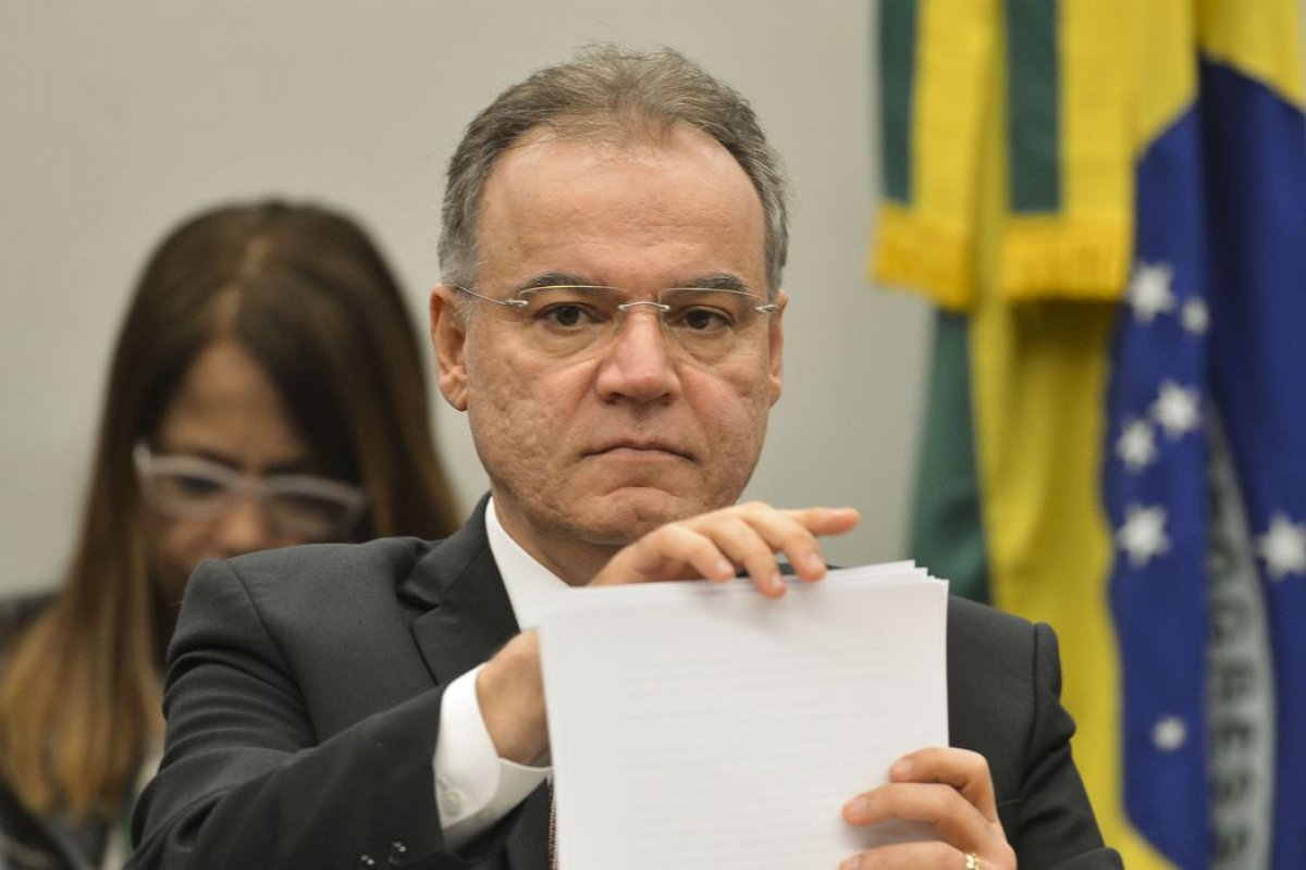 Grupo de trabalho criado para discutir semipresidencialismo no Brasil vai se reunir na quarta-feira (13)