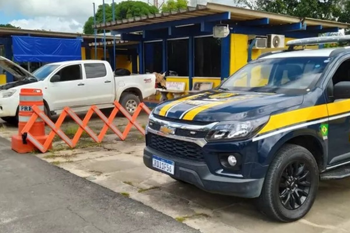 Motorista é preso com carga de produtos agrícolas sem nota fiscal em Teixeira de Freitas