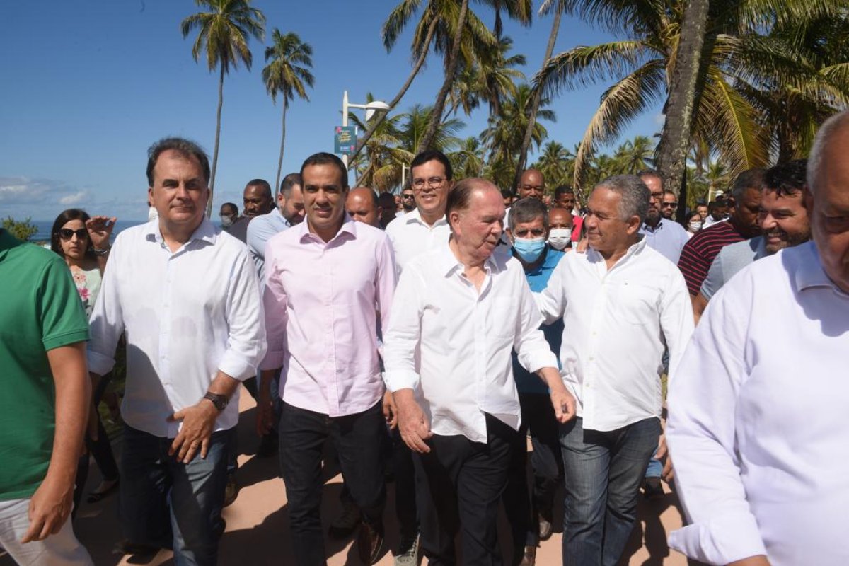 Bruno Reis confirma saída de Fábio Mota da secretaria de Cultura e Turismo