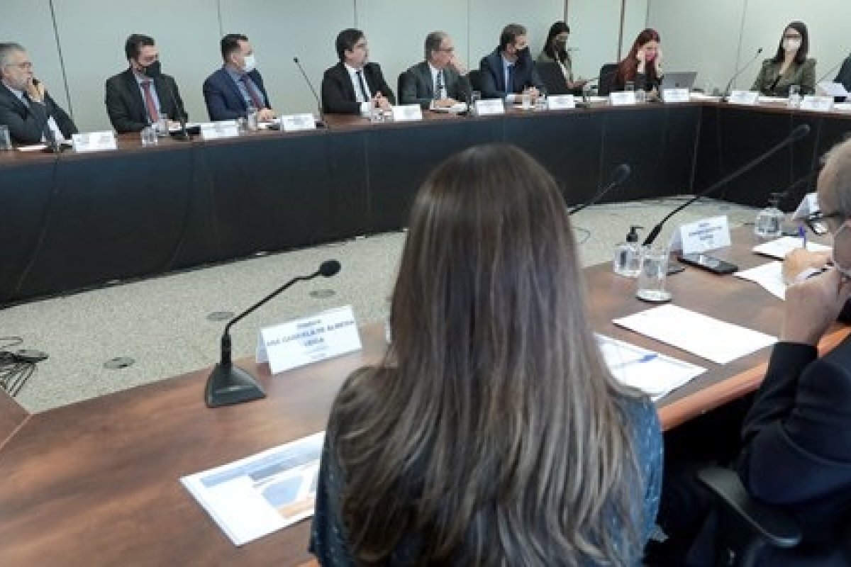 Eleições 2022: Fachin se reúne com TREs do Sul e Centro-Oeste para discutir medidas de transparência