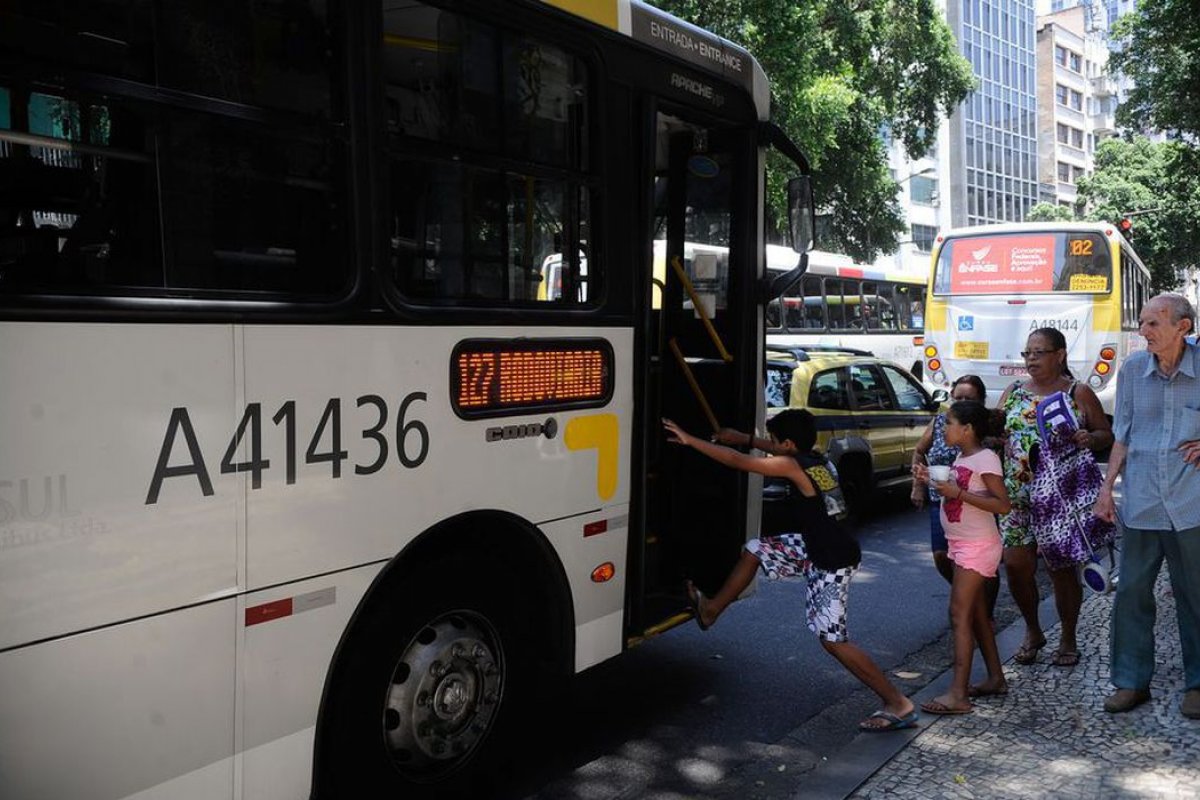 STF declara inconstitucional validade de um ano para passagem de ônibus intermunicipais