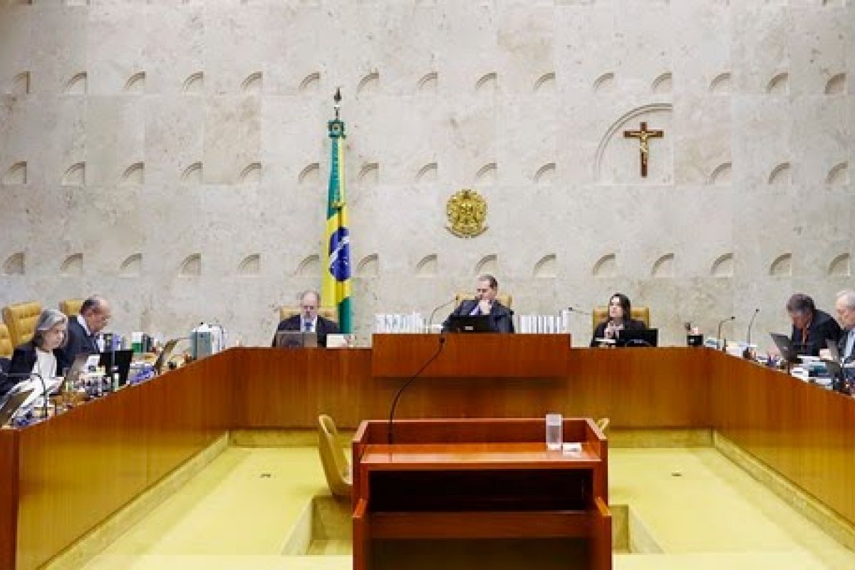 Julgamento sobre prisão em segunda instância entra no terceiro dia no STF