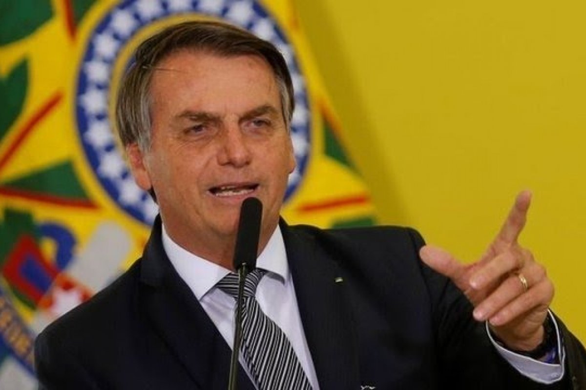 Bolsonaro diz que STF 'interfere em tudo que se possa imaginar'