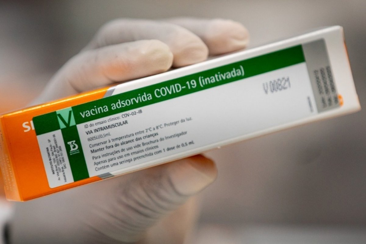 Anvisa recebe contribuições para ampliar a faixa etária da CoronaVac para 3 anos