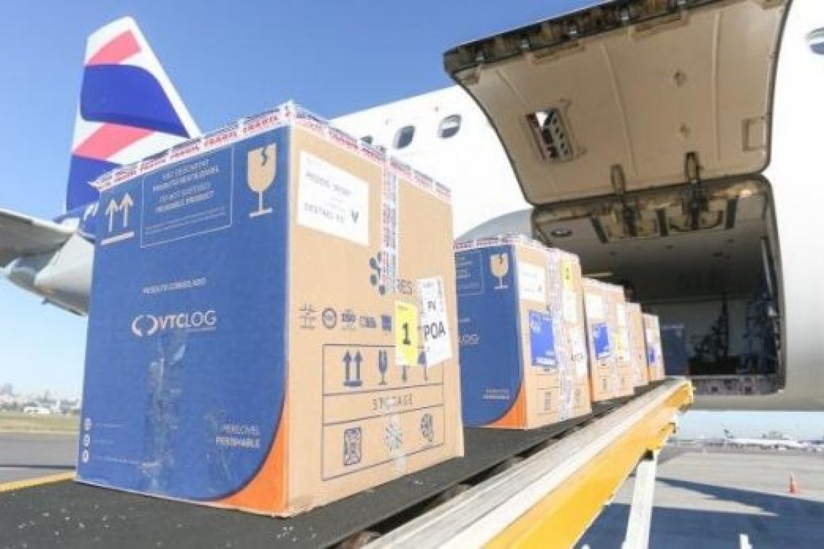 TCU determina que VTCLog se manifeste sobre contrato com Ministério da Saúde