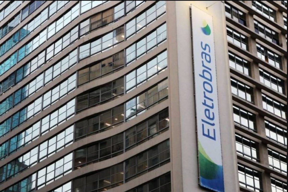 Privatização da Eletrobras vai a julgamento no TCU na próxima semana