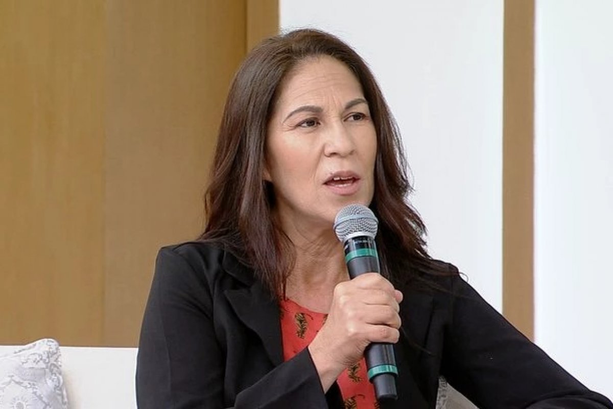 Mãe de Eliza Samúdio faz vaquinha on-line após marido ficar em estado vegetativo